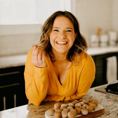 A photo of Sara Nelson, a guest on the Chopped Podcast.